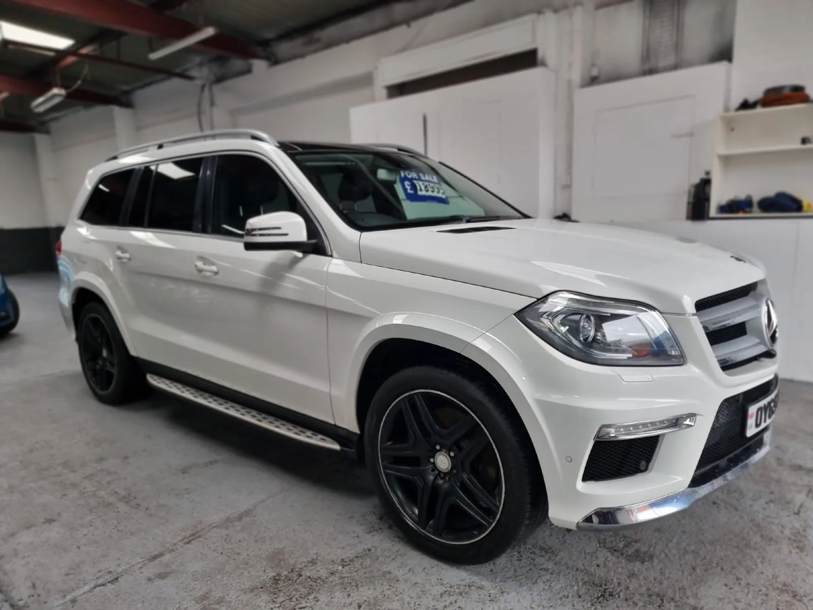 2015 Mercedes-Benz GL Class 3.0 GL350 V6 BlueTEC AMG Sport SUV 5dr Diesel G-Tronic+ 4WD photo 1