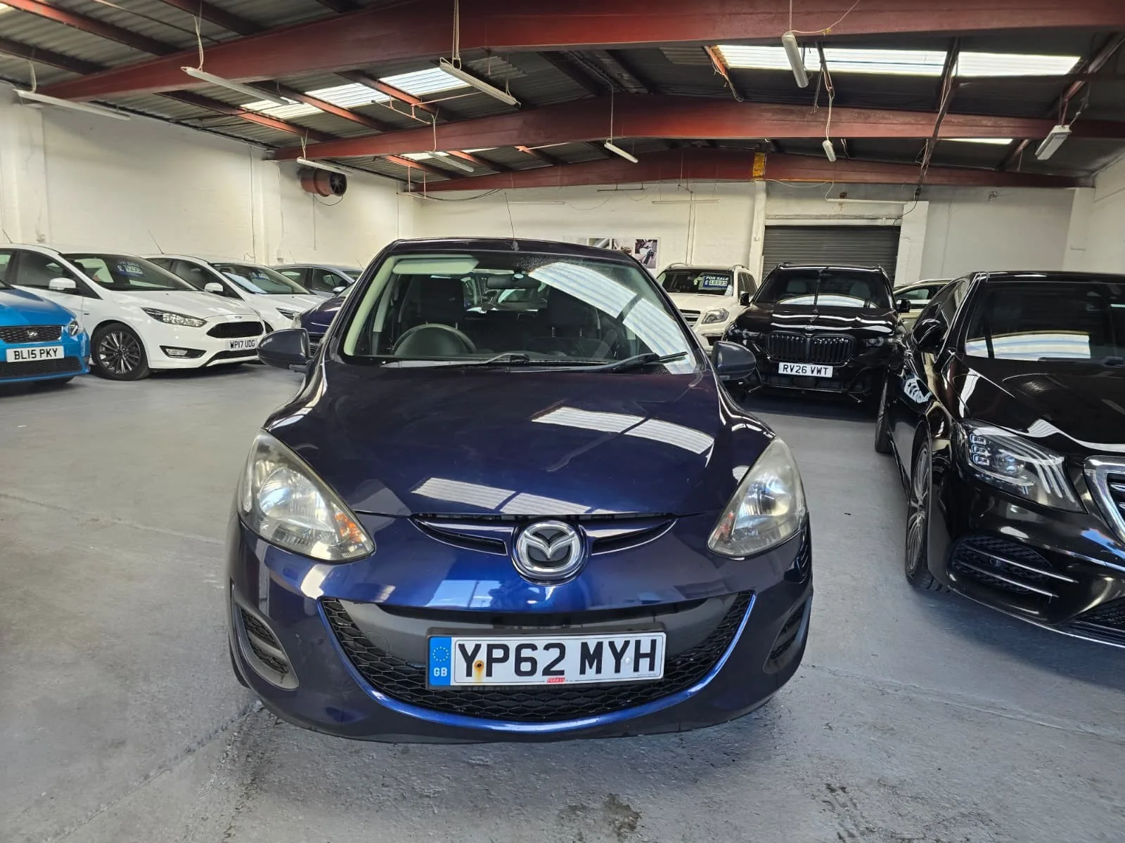 2012 Mazda Mazda2 1.3 TS photo 2