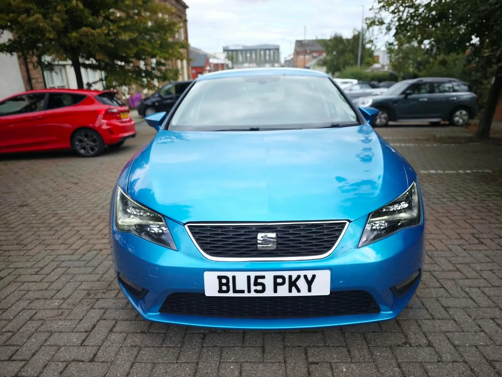 2015 SEAT Leon 2.0 TDI CR FR photo 2