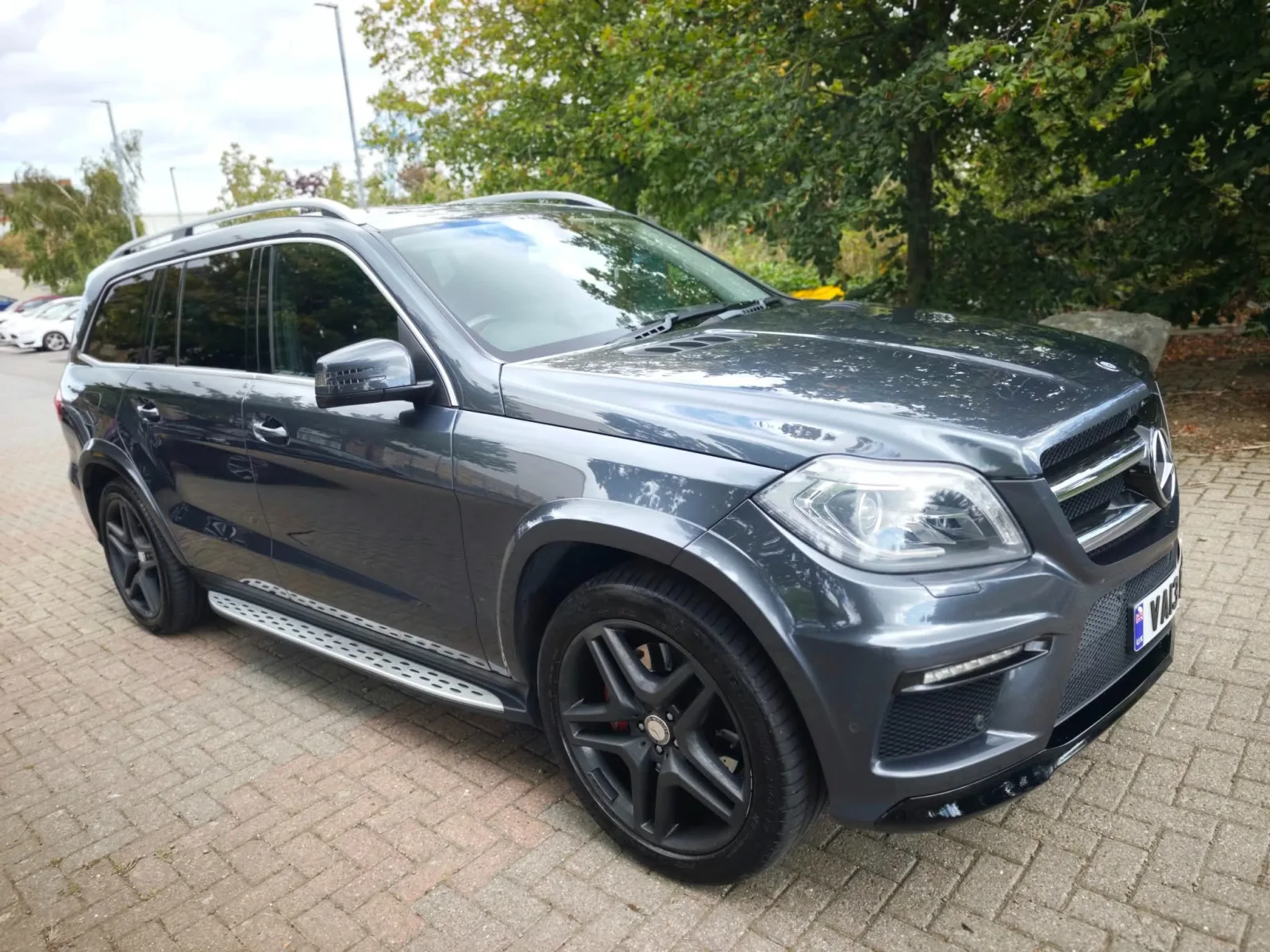 2013 Mercedes-Benz GL Class 3.0 GL350 V6 BlueTEC AMG Sport photo 1