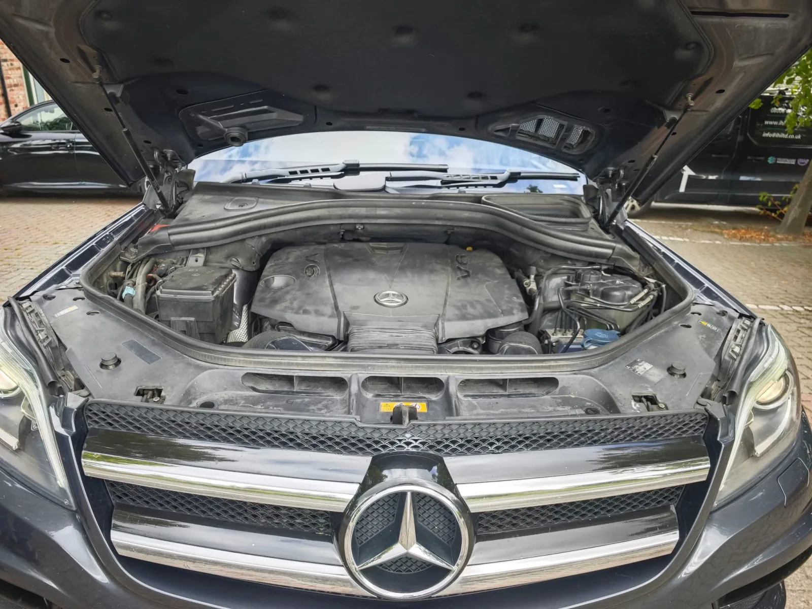 2013 Mercedes-Benz GL Class 3.0 GL350 V6 BlueTEC AMG Sport photo 19