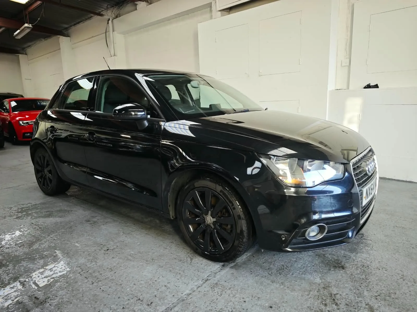 2014 Audi  A1 1.6 TDI Sport Sportback photo 1