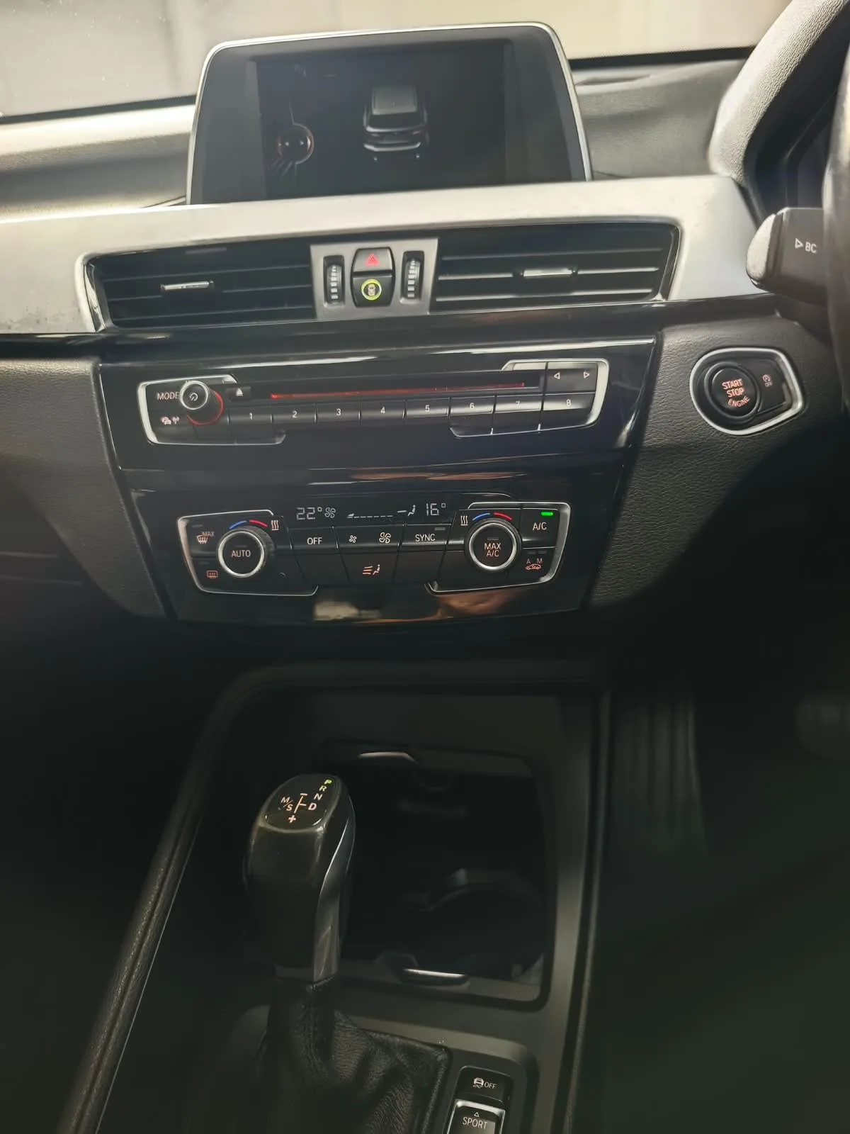 2017 BMW X1 2.0 18d SE photo 12