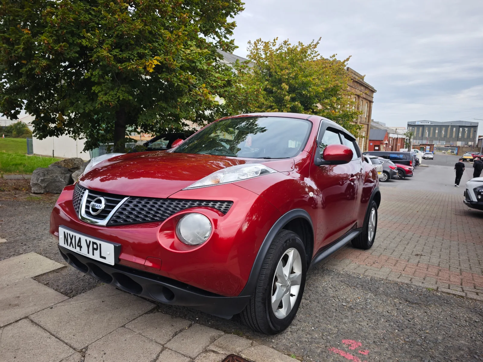 2014 Nissan Juke 1.6 Visia photo 2