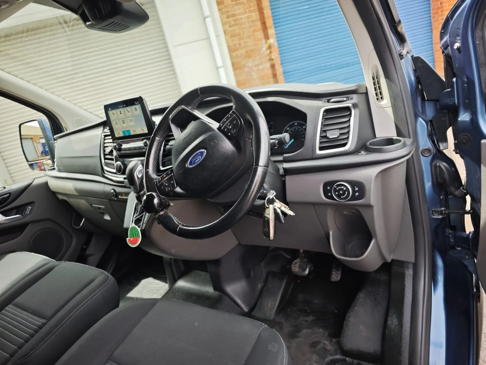 2019 Ford Transit Custom 2.0 340 EcoBlue Limited photo 15
