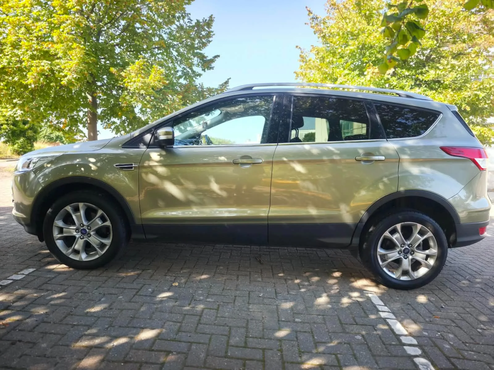 2013 Ford Kuga 2.0 TDCi Zetec photo 5