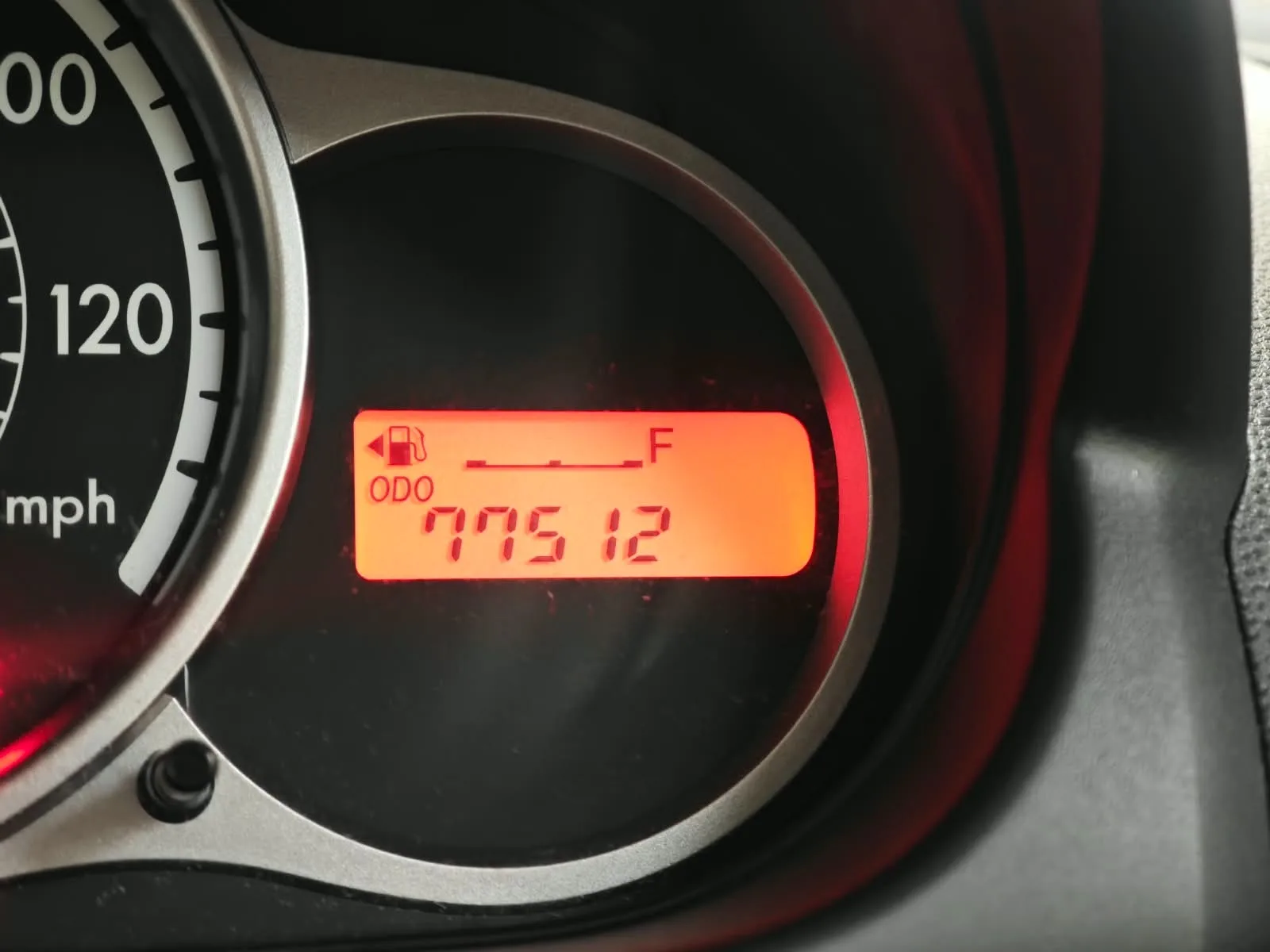 2012 Mazda Mazda2 1.3 TS photo 12