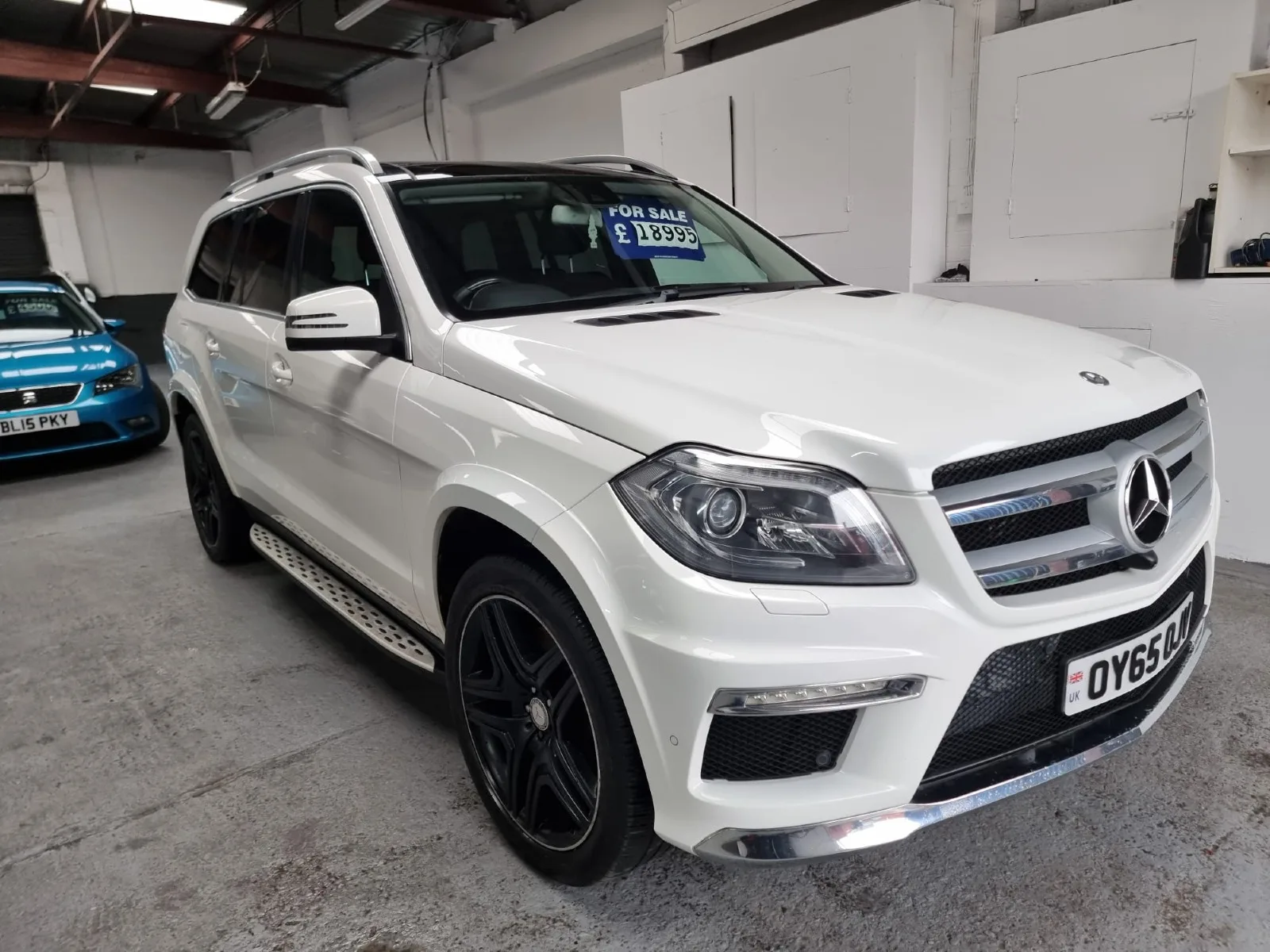 2015 Mercedes-Benz GL Class 3.0 GL350 V6 BlueTEC AMG Sport SUV 5dr Diesel G-Tronic+ 4WD photo 2