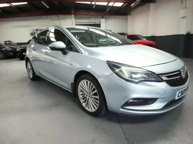 2017 Vauxhall Astra 1.6 CDTi BlueInjection Elite